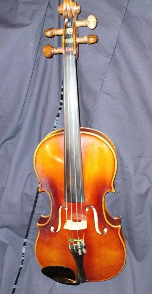 E.R Pfretzschner violin for sale